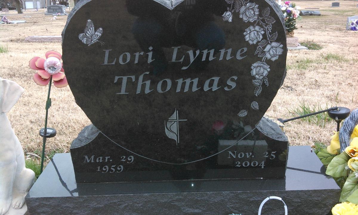 OK, Grove, Buzzard Cemetery, Thomas, Lori Lynne Headstone