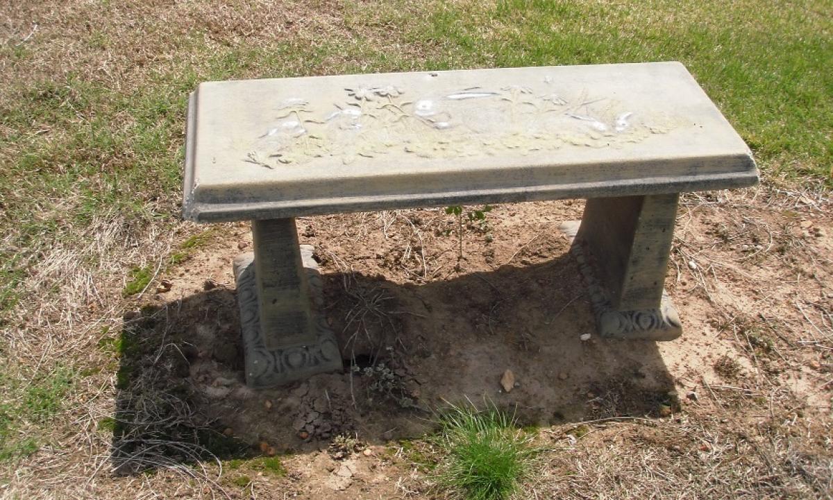 OK, Grove, Olympus Cemetery, Bench Seat (Sec4-Row10-Lot8)